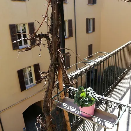Naviglio Grande 아파트 *